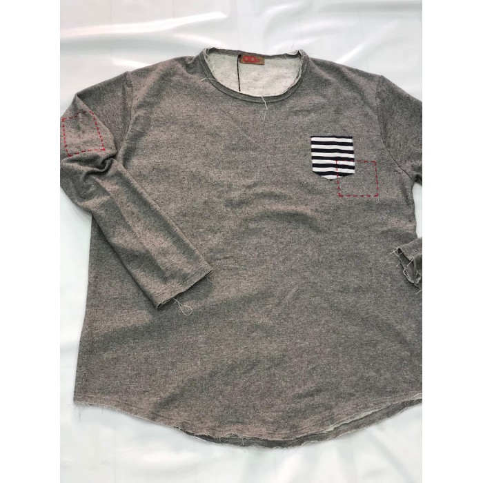 T-SHIRT CON MANICHE LUNGHE TAGLIE FORTI - ANDREASS  45,00 €